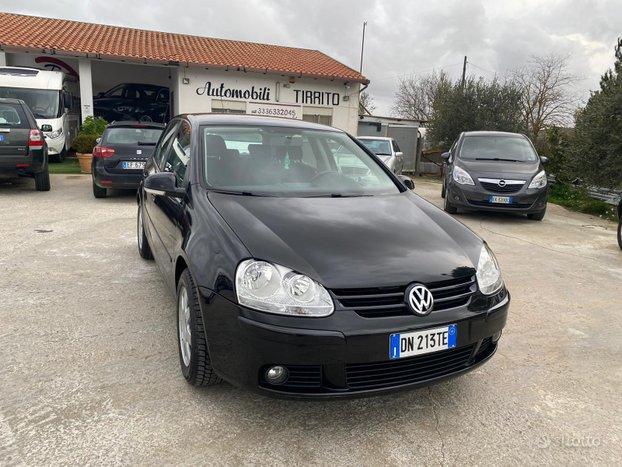 VOLKSWAGEN GOLF 5 1.9 DIESEL TDI